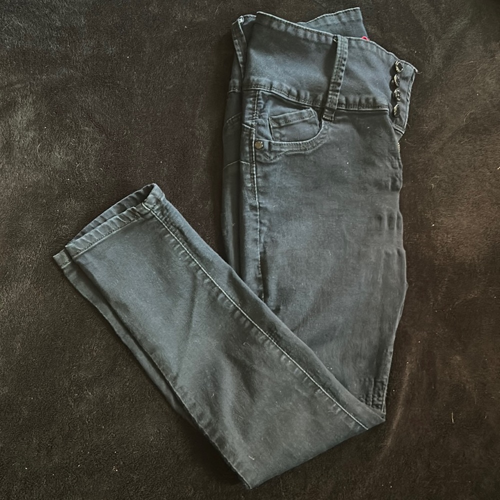 Ella Jeans